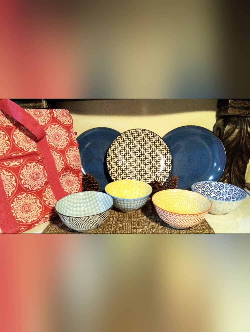 8pc Retro Geometric Dinnerware Set+Insulated Bag Bowls Plates Soup Candy Cereal